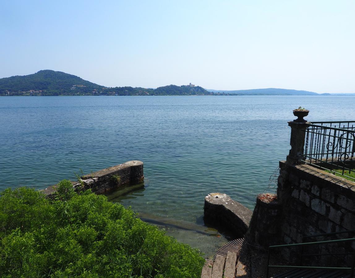 메이나 Casa Mondadori B&B 외부 사진